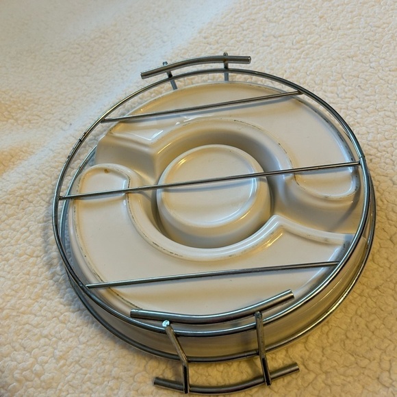 CERAMIC DIVIDED CONDIMENT TRAY WITH RACK. - Picture 3 of 7